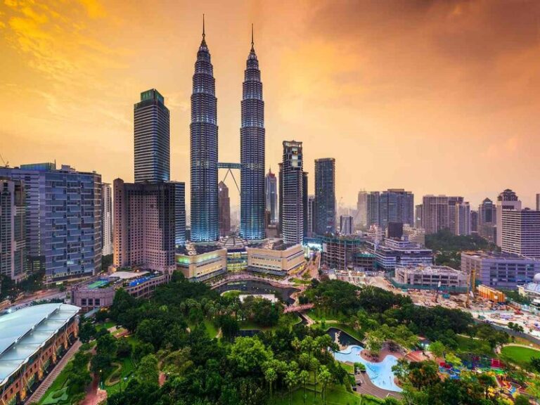 Chi phí du học Malaysia bao nhiêu? Có đắt không?
