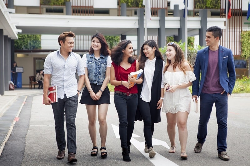 di du hoc Singapore ngan han